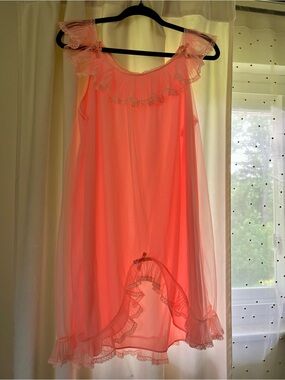 Rare Vintage Coral Pink Ruffled Nightdress